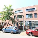 Huur 5 slaapkamer huis van 138 m² in Grasrijk