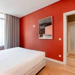 Rent 1 bedroom apartment in Porto