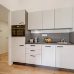 Pronajměte si 2 ložnic/e byt o rozloze 67 m² v Prague