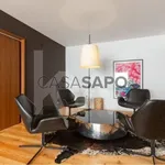 Rent 4 bedroom house of 313 m² in Almada