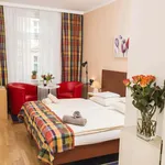 Rent 3 bedroom apartment of 30 m² in Wien