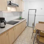 Rent 6 bedroom apartment of 90 m² in Alicante