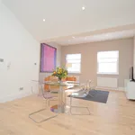 Flat to rent in High Street, Guildford GU1