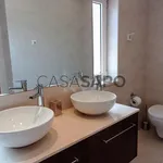 Rent 4 bedroom house of 144 m² in Loulé