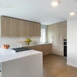 Rent 2 bedroom house of 130 m² in New York City