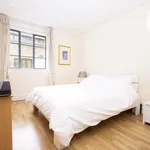 Rent 2 bedroom apartment of 107 m² in London