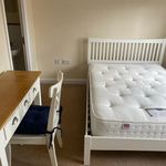 Rent 5 bedroom house in Welwyn Hatfield