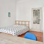 Rent a room in lisbon