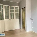 Rent 3 bedroom apartment of 83 m² in Milan