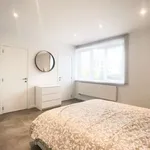 Huur 1 slaapkamer appartement van 77 m² in brussels