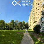 Pronajměte si 3 ložnic/e byt o rozloze 62 m² v Havířov