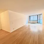 Rent 2 bedroom apartment of 118 m² in New York