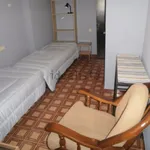 Alquilar 3 dormitorio apartamento en Valencia