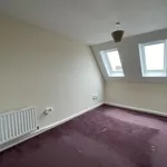 Rent 3 bedroom flat in South West England