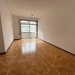 Rent 3 bedroom apartment of 96 m² in Porto