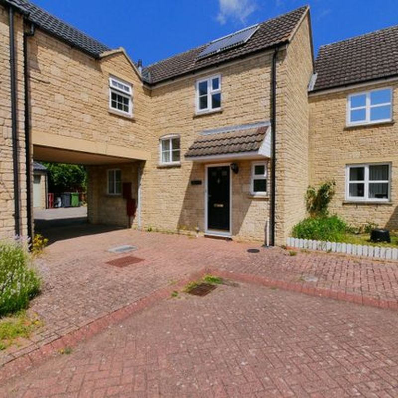 Terraced house to rent in Perrinsfield, Lechlade GL7