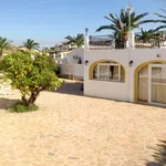 SE ALQUILA CHALET EN ALTEA