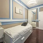 Rent a room in lisbon