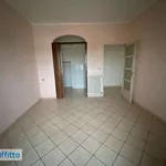 Rent 2 bedroom apartment of 72 m² in Turin