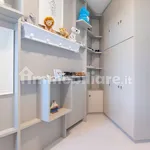 Rent 5 bedroom house of 420 m² in Rome