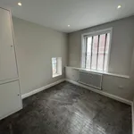 Rent 3 bedroom flat in Brighton