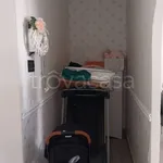 Rent 2 bedroom apartment of 84 m² in Napoli