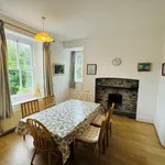 Rent 3 bedroom flat in Wales