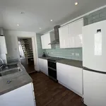 Rent 4 bedroom house in Cheltenham