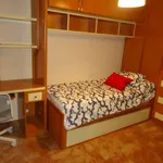 Rent a room of 100 m² in cordoba