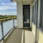 Rent 4 bedroom apartment of 93 m² in De Mheen