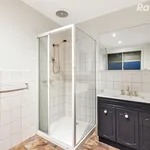 Rent 2 bedroom apartment in Rowville