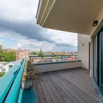 Huur 3 slaapkamer appartement van 198 m² in Ixelles