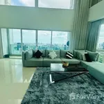 Rent 3 bedroom house of 316 m² in Bangkok