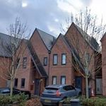 Rent 3 bedroom flat in West Midlands