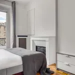 Appartement de 69 m² avec 2 chambre(s) en location à Paris