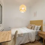 Rent a room of 90 m² in barcelona