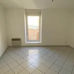 Appartement de 72 m² avec 3 chambre(s) en location à VALENCET