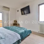 Affitto 2 camera appartamento di 74 m² in Bologna