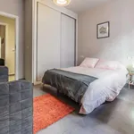 Rent 4 bedroom apartment in Valencia