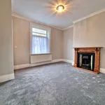 Rent 4 bedroom house in Kirklees