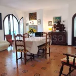 Rent 6 bedroom house of 315 m² in Pula