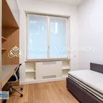 Rent 3 bedroom apartment of 85 m² in Milan