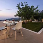 Rent 1 bedroom house of 50 m² in Μοναστηράκι