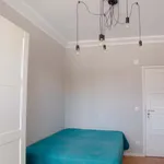 Rent a room of 140 m² in Lisboa