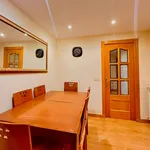 Alquilar 4 dormitorio apartamento en Madrid