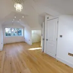 Rent 4 bedroom flat of 135 m² in London