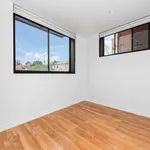 Rent 2 bedroom apartment in West Melbourne