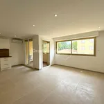 Appartement de 61 m² avec 3 chambre(s) en location à ArlesT