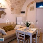 casa arredata con terrazzo Ostuni