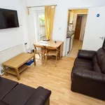 Rent 4 bedroom apartment in West Midlands